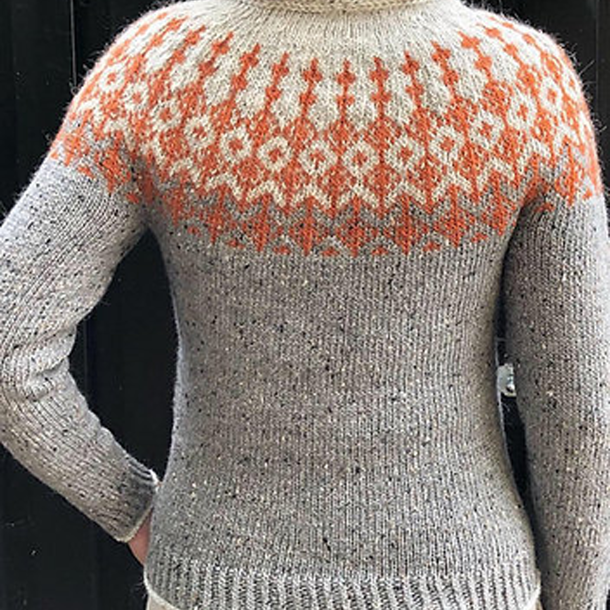 MAJ Sweater