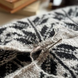 P�lstjarna Scarf